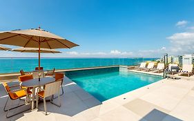 Hyatt Place Macae
